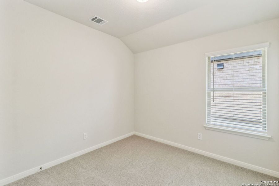 Spacious, unfurnished interior of a new home in Kallison Ranch, San Antonio (Image 33).