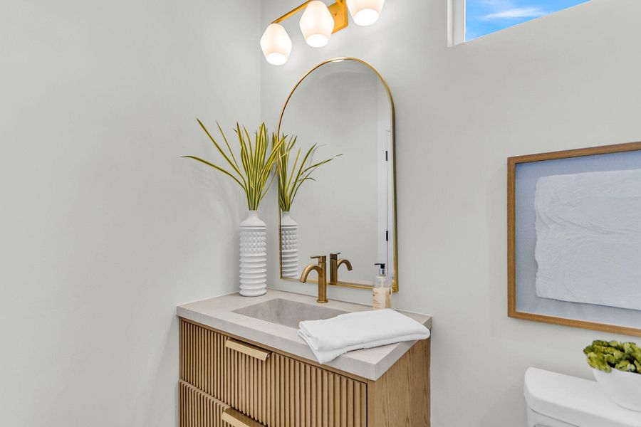 Image 34 of a home in .