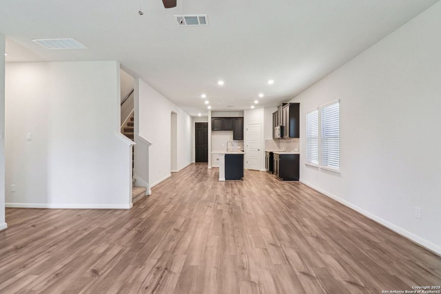 Image 43 of a home in Remington Ranch. Image 43 of a home in Remington Ranch.