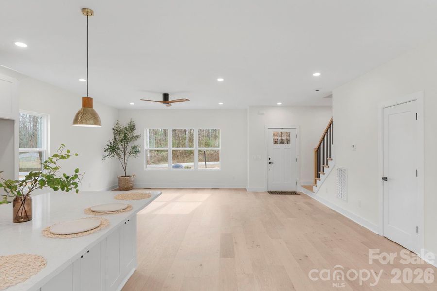 Image 27 of a home in .