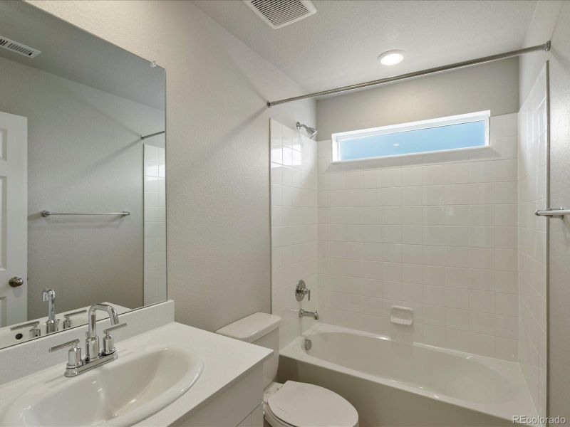 Furnished interior view inside a new home in Buffalo Highlands: The Canyon Collection, Commerce City (Image 6). Furnished interior view inside a new home in Buffalo Highlands: The Canyon Collection, Commerce City (Image 6).