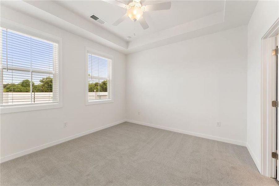 Spacious, unfurnished interior of a new home in Array, Atlanta (Image 14). Spacious, unfurnished interior of a new home in Array, Atlanta (Image 14).