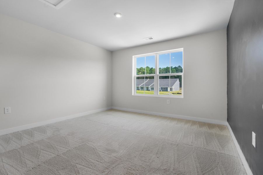 Spacious, unfurnished interior of a new home in , Santee (Image 16).