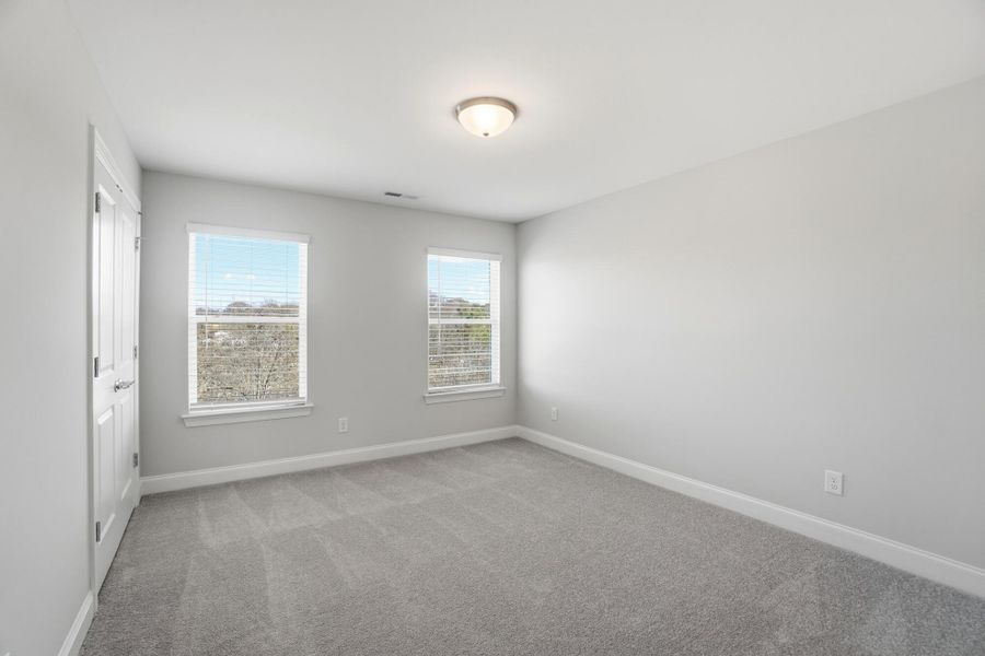 Spacious, unfurnished interior of a new home in Summerlin, Mooresville (Image 42).