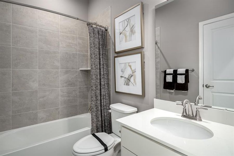 Furnished interior view inside a new home in Fall Crest, Antioch (Image 9). Furnished interior view inside a new home in Fall Crest, Antioch (Image 9).