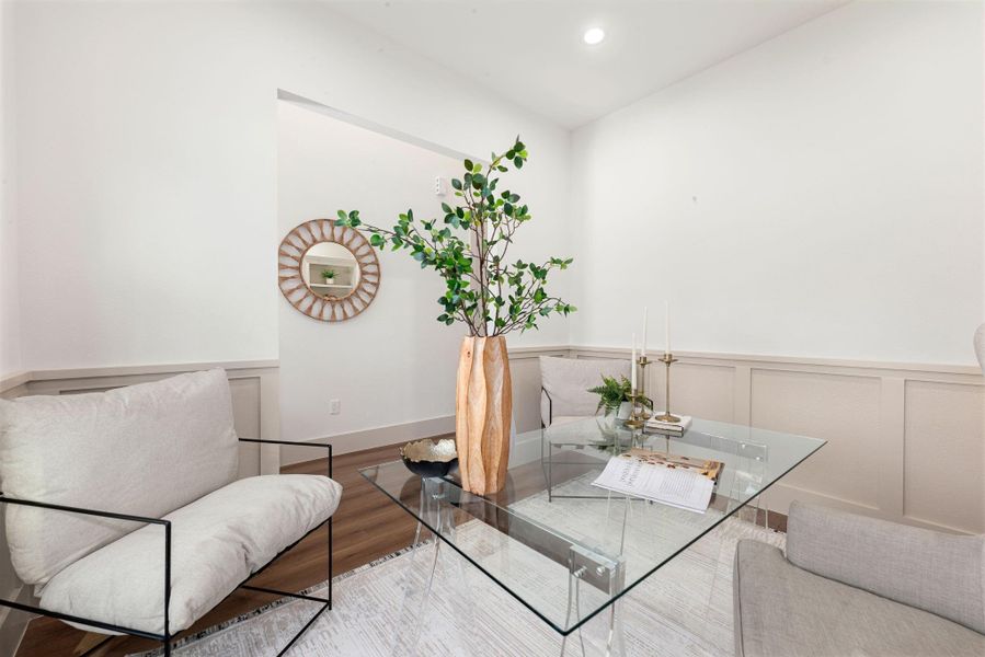 Furnished interior view inside a new home in , Tomball (Image 41).