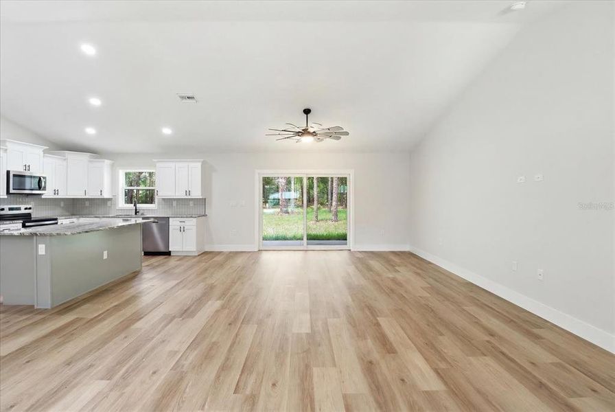 Spacious, unfurnished interior of a new home in , Hernando (Image 16). Spacious, unfurnished interior of a new home in , Hernando (Image 16).