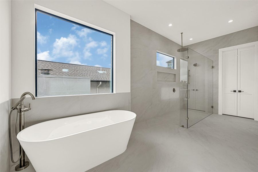 Furnished interior view inside a new home in , Houston (Image 16).