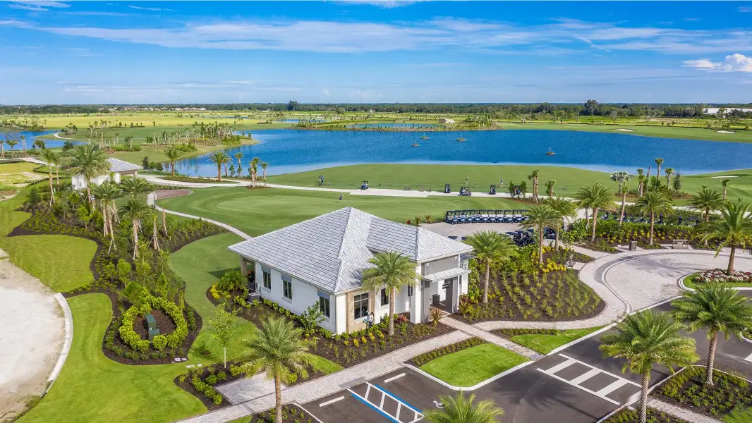 Image 80 of a home in Esplanade at Azario Lakewood Ranch.