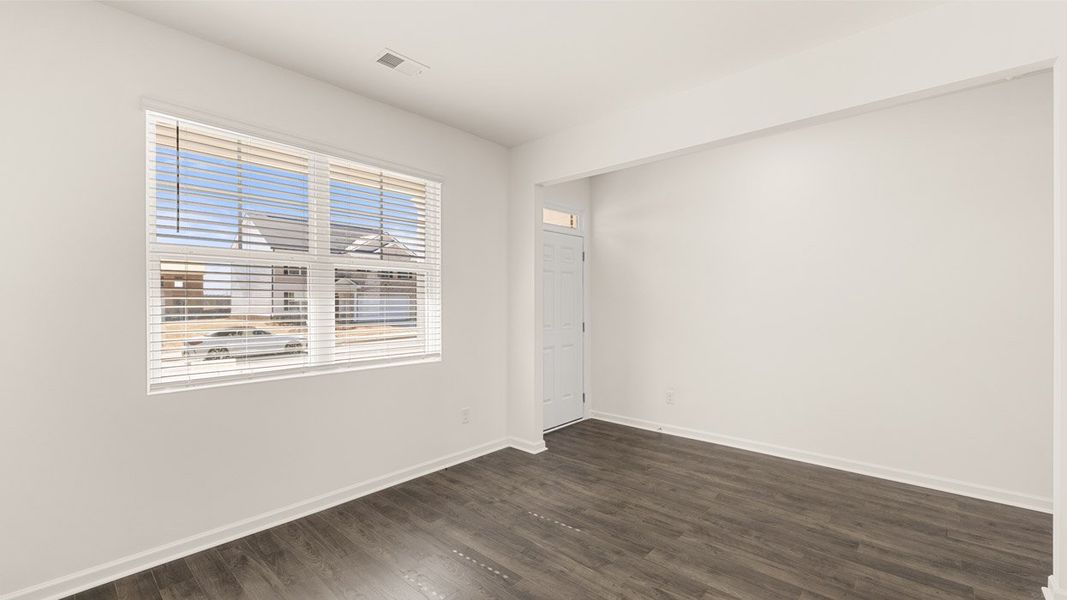Representative unfurnished interior of a home built from the Penwell by D.R. Horton in Kingston Ranch at Lake Oconee, Buckhead (Image 33). Representative unfurnished interior of a home built from the Penwell by D.R. Horton in Kingston Ranch at Lake Oconee, Buckhead (Image 33).