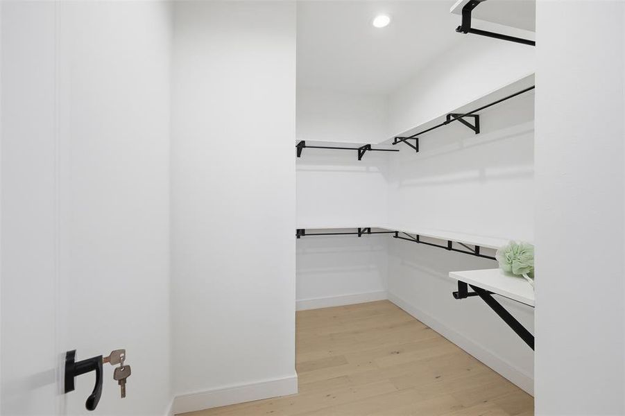 Image 30 of a home in .