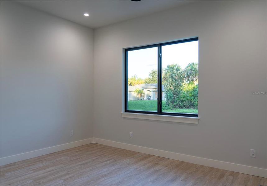Spacious, unfurnished interior of a new home in , North Port (Image 39).