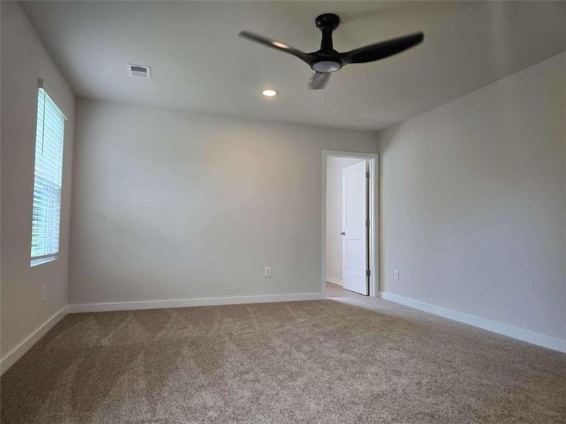 Spacious, unfurnished interior of a new home in Southern Hills, McDonough (Image 12). Spacious, unfurnished interior of a new home in Southern Hills, McDonough (Image 12).