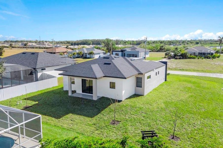 Exterior details and patio area of a home in , Cape Coral (Image 3).