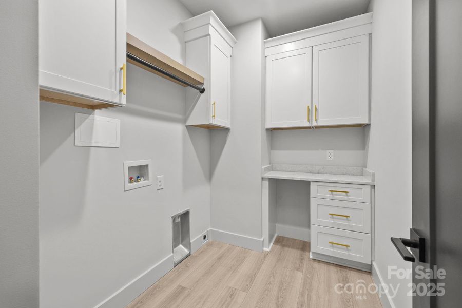 Image 37 of a home in .