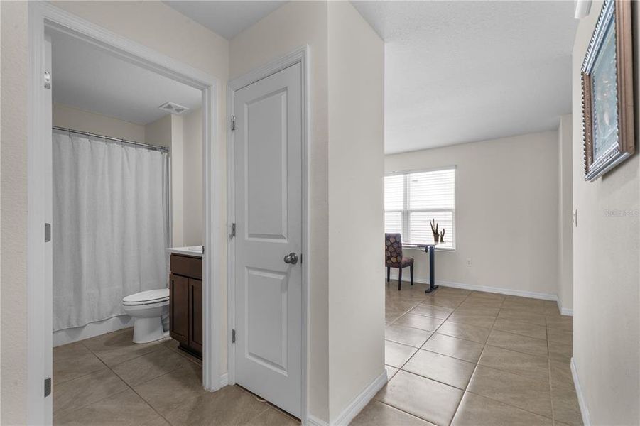 Image 53 of a home in Avalon Woods.