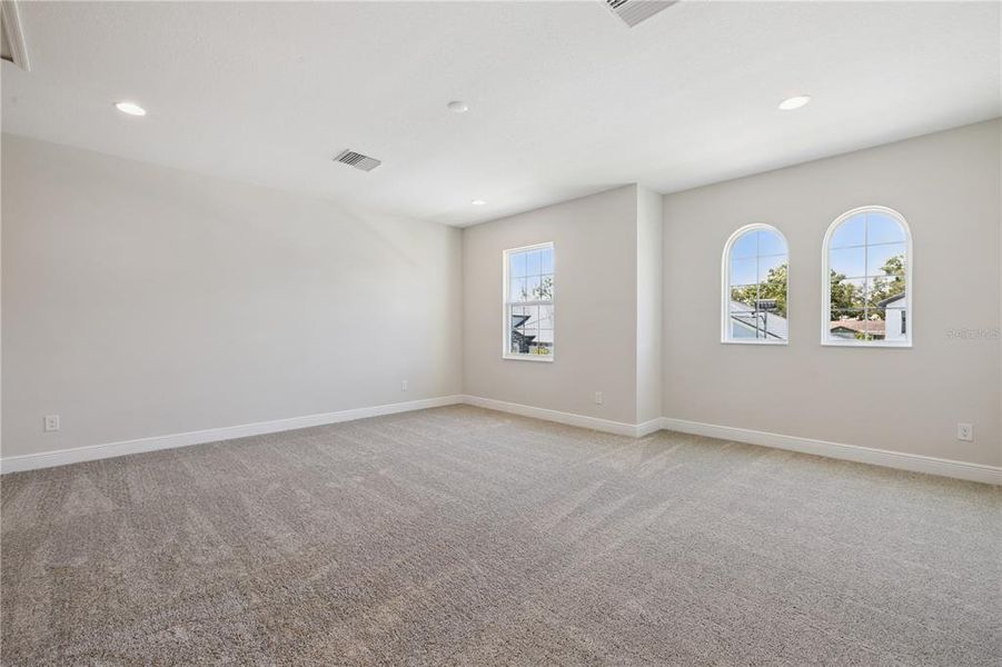 Spacious, unfurnished interior of a new home in Hidden Lakes, Brandon (Image 22). Spacious, unfurnished interior of a new home in Hidden Lakes, Brandon (Image 22).