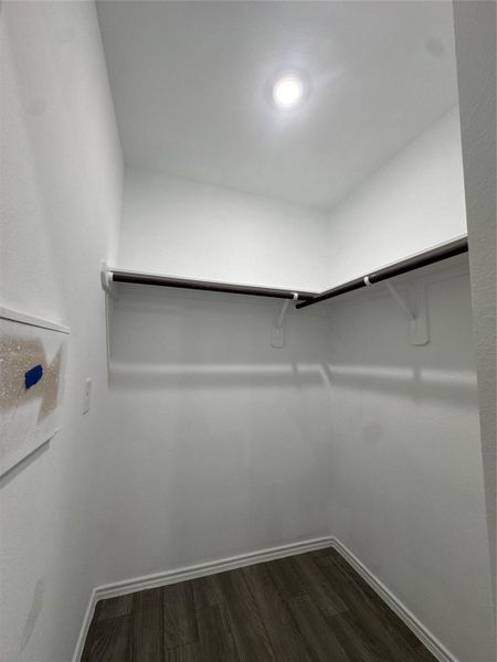 Spacious, unfurnished interior of a new home in Santa Fe, Cleveland (Image 16). Spacious, unfurnished interior of a new home in Santa Fe, Cleveland (Image 16).
