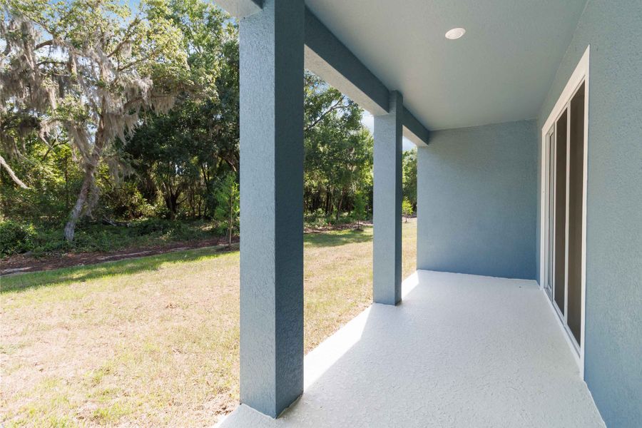 Covered Lanai Included