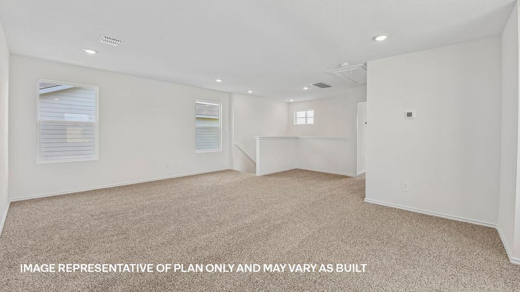 Representative unfurnished interior of a home built from the The Travis by D.R. Horton in Valverde, Bastrop (Image 27).