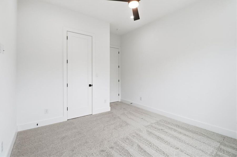 Spacious, unfurnished interior of a new home in , Dallas (Image 23).