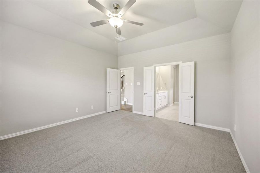 Photo is not of the actual home, but is an inspirational photo of builder’s model home and may depict options, furnishings, and/or decorator features that are not included. Photo is not of the actual home, but is an inspirational photo of builder’s model home and may depict options, furnishings, and/or decorator features that are not included.