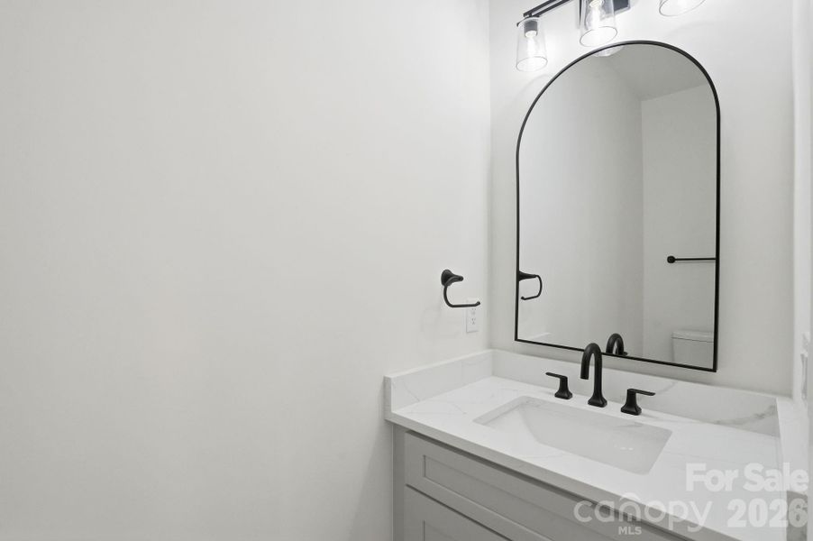 Image 44 of a home in .