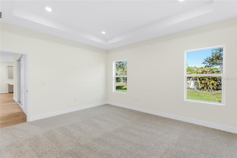 Spacious, unfurnished interior of a new home in , North Port (Image 15).