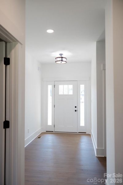 Spacious, unfurnished interior of a new home in , York (Image 28).