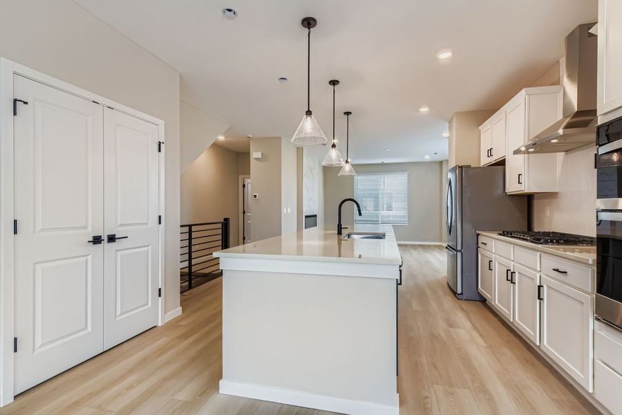 4br New Home in Littleton, CO.  - Slide 13