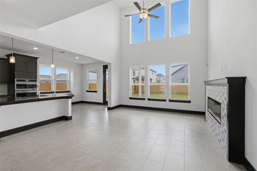 Spacious, unfurnished interior of a new home in , Pflugerville (Image 21). Spacious, unfurnished interior of a new home in , Pflugerville (Image 21).