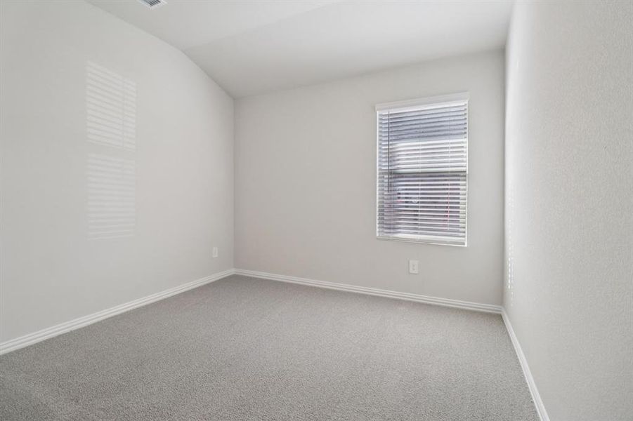 Spacious, unfurnished interior of a new home in River Ridge, Crandall (Image 26).