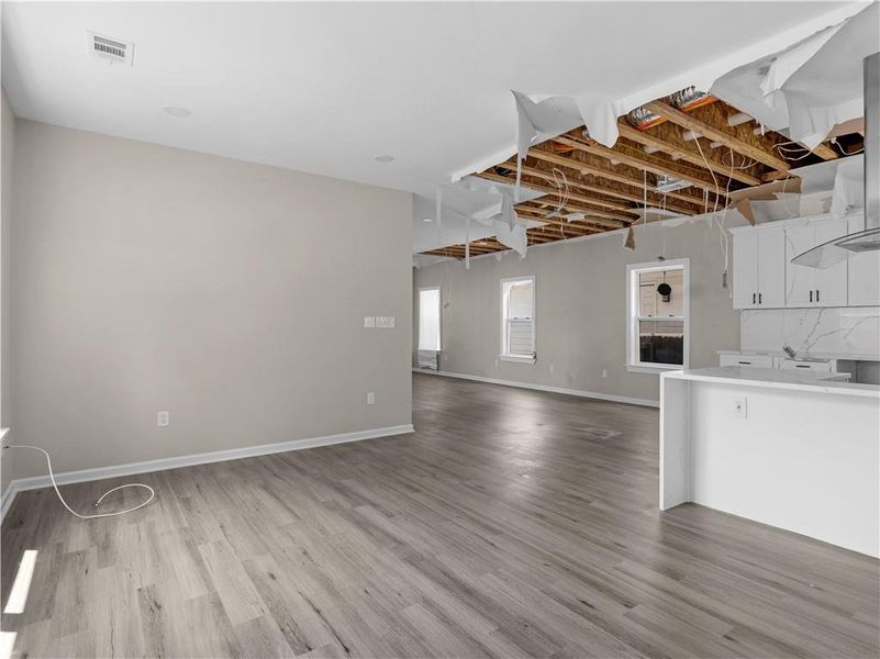Spacious, unfurnished interior of a new home in , Atlanta (Image 26).