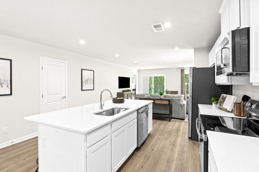 Furnished interior view inside a new home in Somerset, Santee (Image 4).