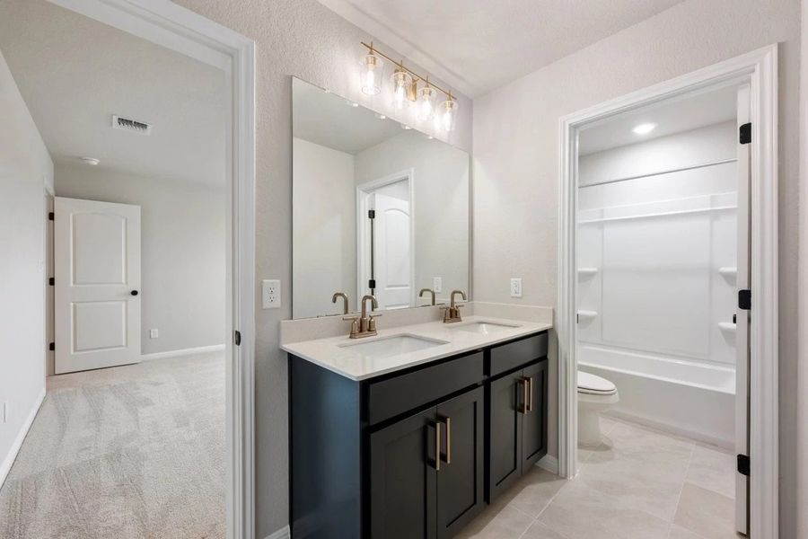 Furnished interior view inside a new home in Berry Creek Highlands, Georgetown (Image 19).