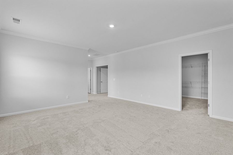 Spacious, unfurnished interior of a new home in Lilah Grove, Summerfield (Image 37).
