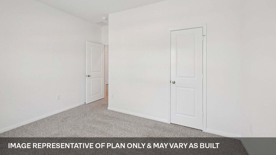 Spacious, unfurnished interior of a new home in Bar W Ranch, Leander (Image 19).
