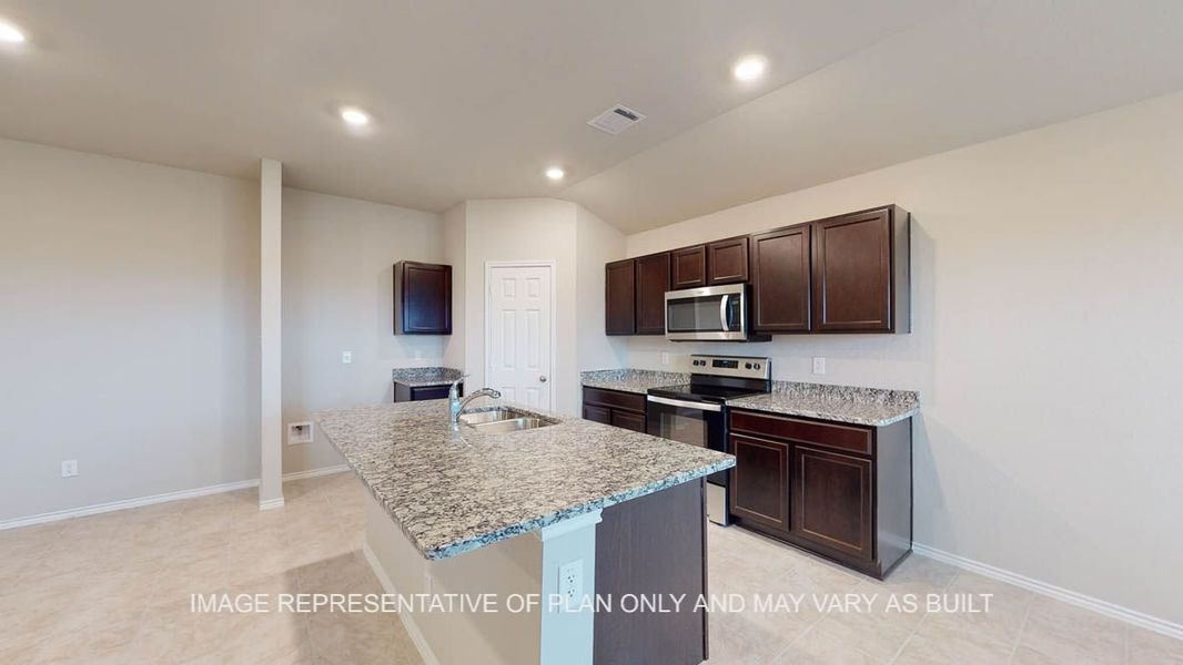 Representative furnished interior of a home built from the Fargo by D.R. Horton in Reynolds Crossing, Killeen (Image 7).