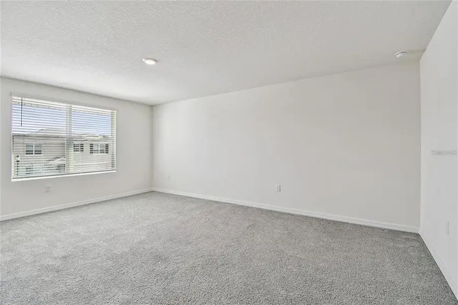 Spacious, unfurnished interior of a new home in River Park, Temple Terrace (Image 13). Spacious, unfurnished interior of a new home in River Park, Temple Terrace (Image 13).