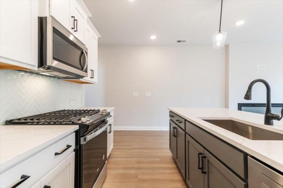 Furnished interior view inside a new home in Cherokee Township, Acworth (Image 17).