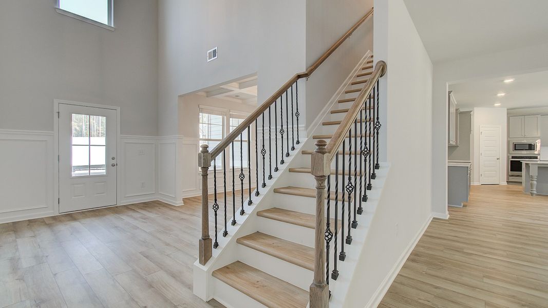 Representative furnished interior of a home built from the Henry II by DRB Homes in Grandview at Millers Mill, Stockbridge (Image 6).