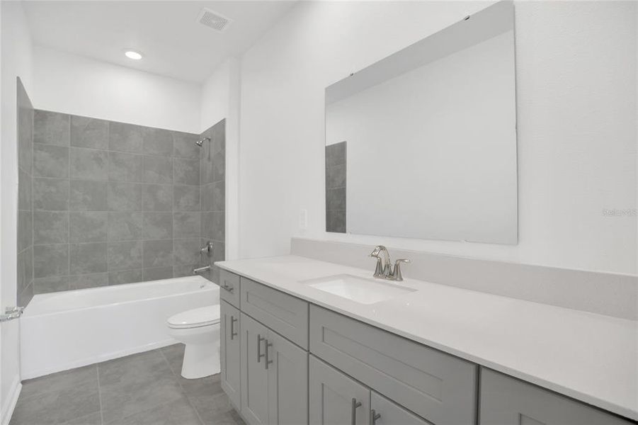 Furnished interior view inside a new home in Rhett's Ridge: Estates Alley Collection, Apopka (Image 9). Furnished interior view inside a new home in Rhett's Ridge: Estates Alley Collection, Apopka (Image 9).