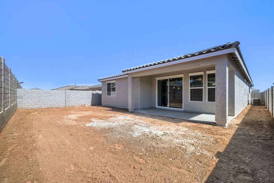 New Home in Surprise, AZ.  - Slide 30