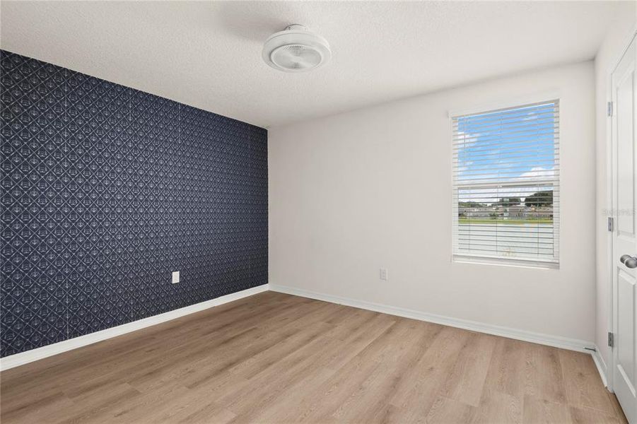 Spacious, unfurnished interior of a new home in Abbott Park, Zephyrhills (Image 13).
