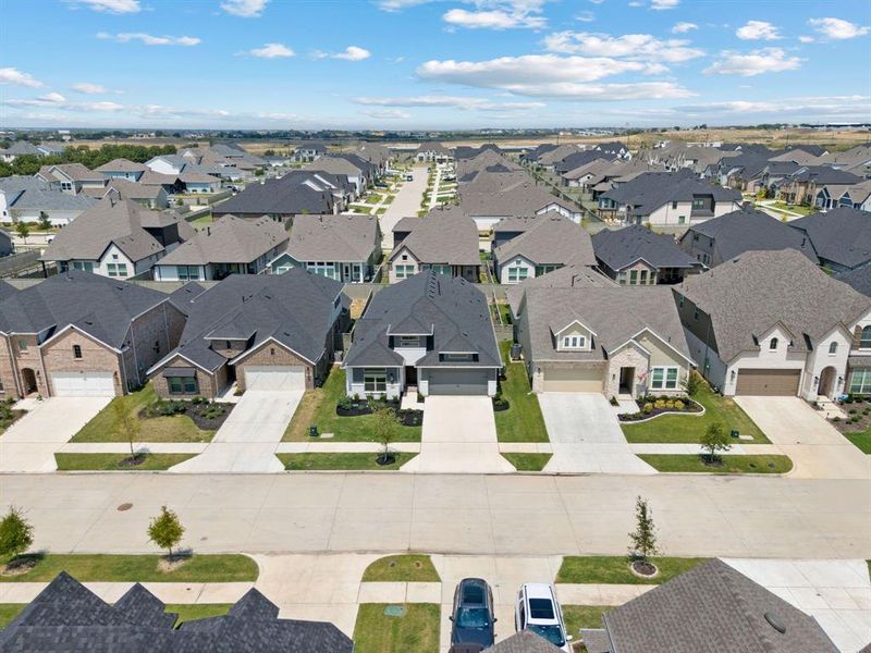 Image 33 of a home in . Image 33 of a home in .