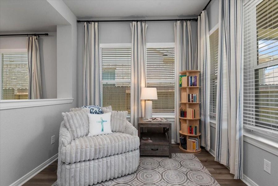 Furnished interior view inside a new home in The Grand Prairie 40’, Hockley (Image 21).