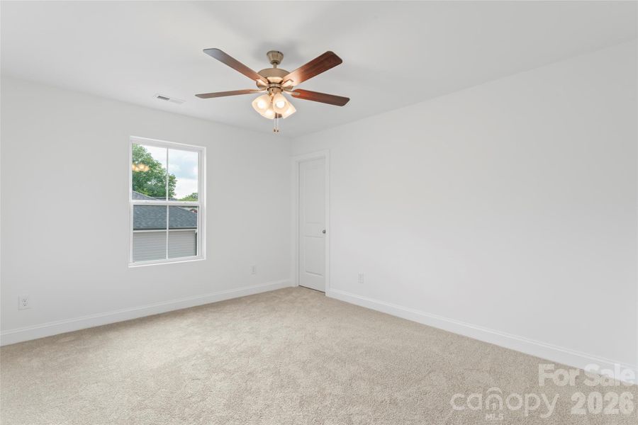 Spacious, unfurnished interior of a new home in , Kannapolis (Image 14).