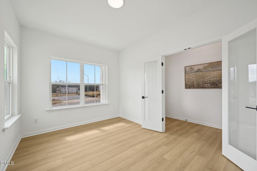 19-web-or-mls-Emeline Way 10-019 19-web-or-mls-Emeline Way 10-019