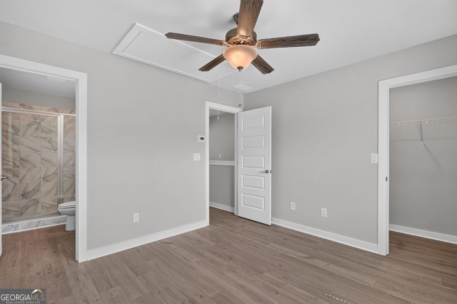 Spacious, unfurnished interior of a new home in The Cottages at East Lanier, Fayetteville (Image 11).
