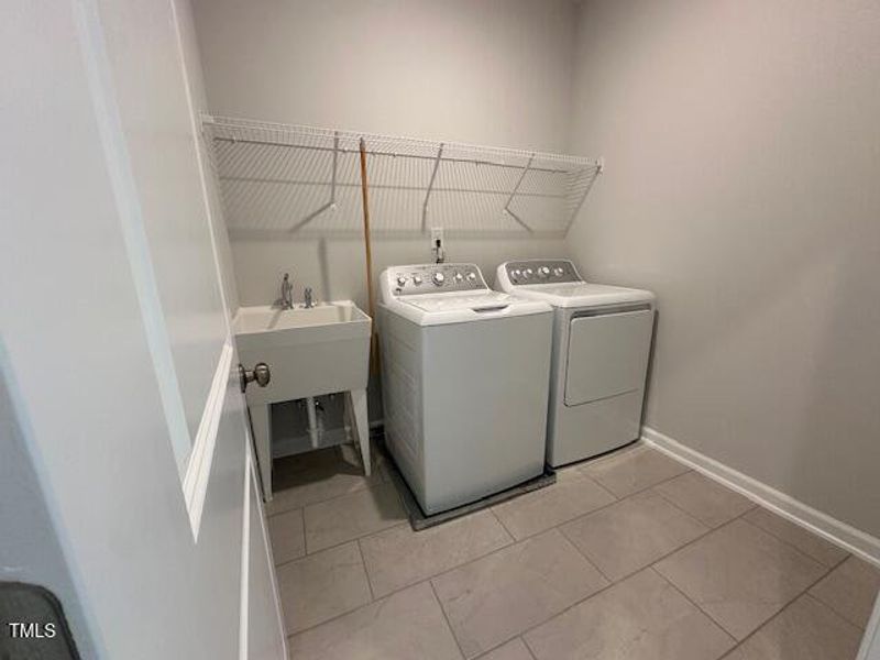 FST 689 laundry FST 689 laundry